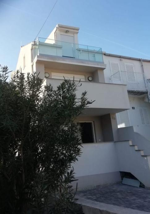 Pearl Of Novalja Apartment Bagian luar foto