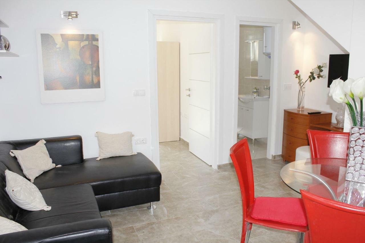 Pearl Of Novalja Apartment Bagian luar foto